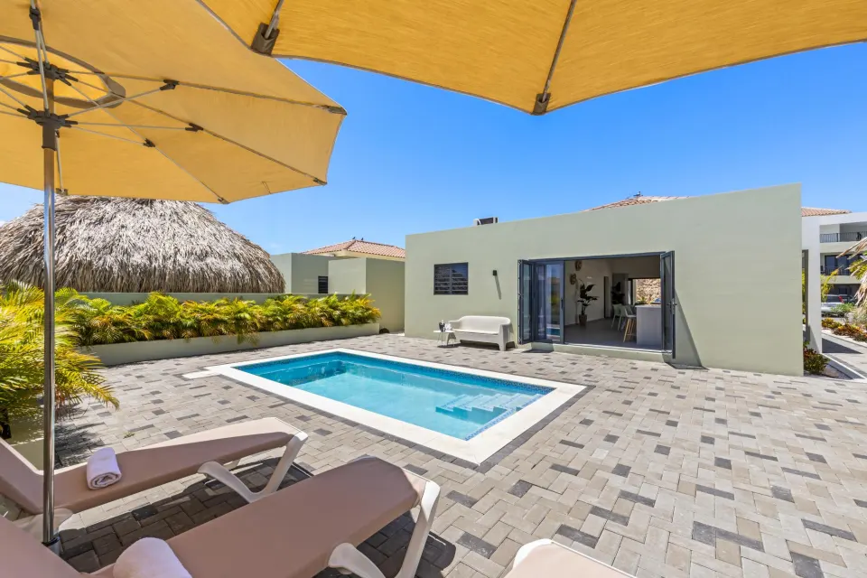 Villa 18: 6 pers. met zwembad en tuin, Mambo Beach, Curaçao