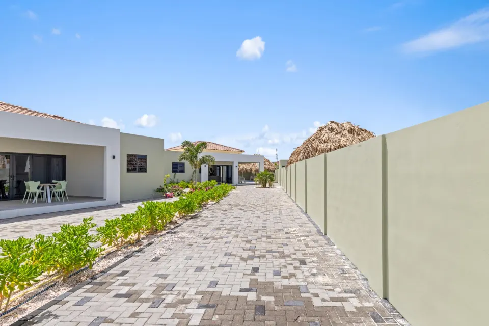 Villa 22: 4 pers. met zwembad en tuin, Mambo Beach, Curaçao