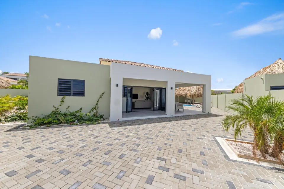 Villa 22: 4 pers. met zwembad en tuin, Mambo Beach, Curaçao